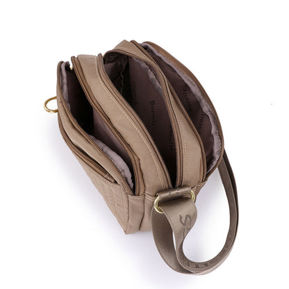 Petit sac à bandoulière décontracté pour femmes, sac à main à bandoulière sur les sacs à la mode, sac de luxe léger sous les bras de marque pour femmes