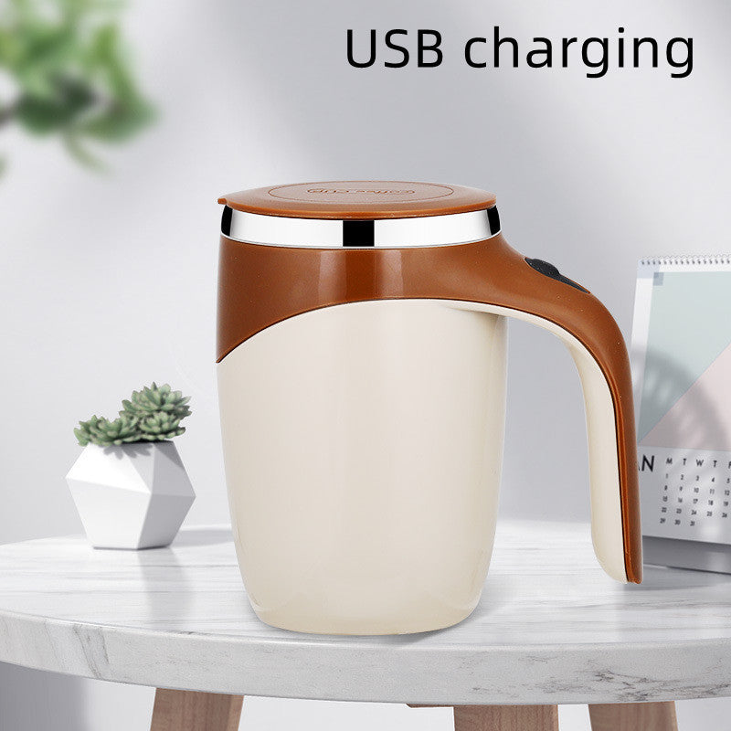 Tasse à café rechargeable avec agitateur automatique